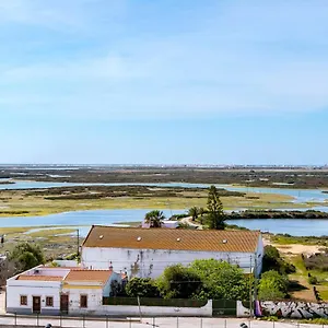 https://the-nest-apartment-sea-view-faro.hotelaalgarve.com