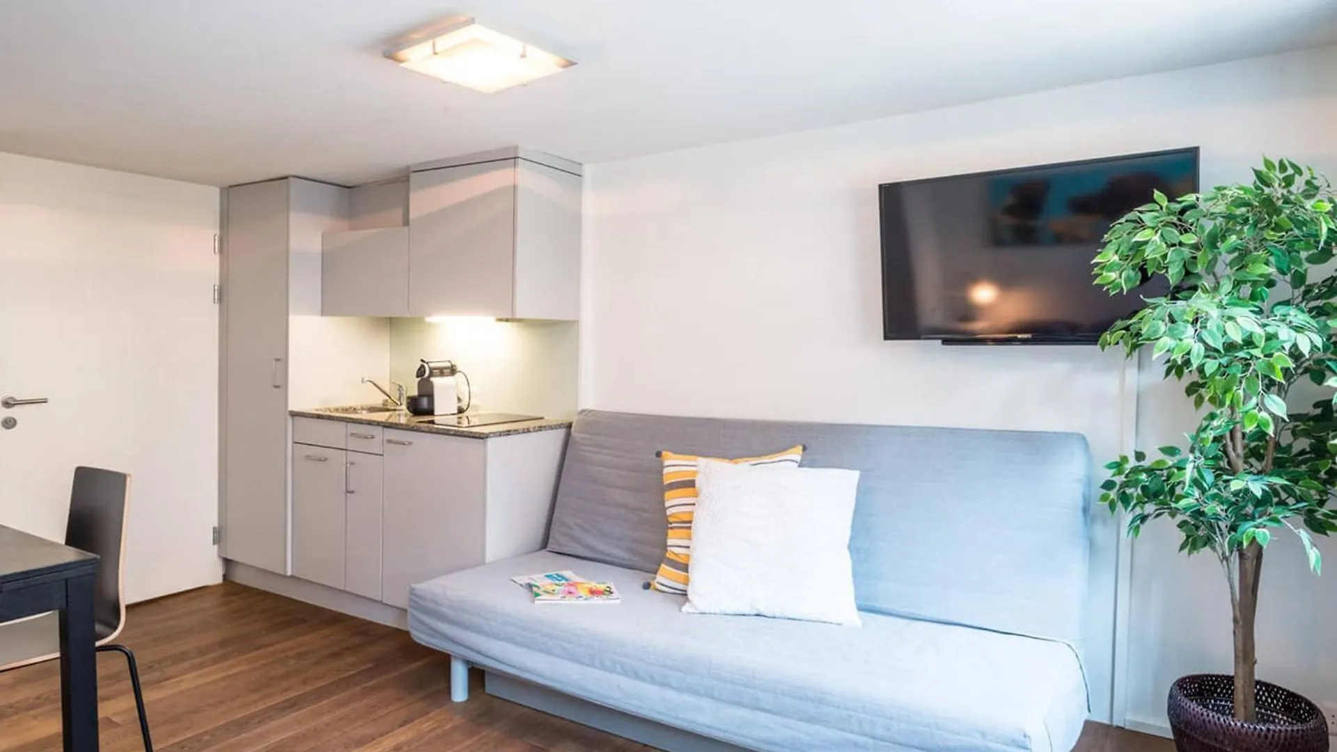 Hitrental Schmidgasse - Apartments Zurich